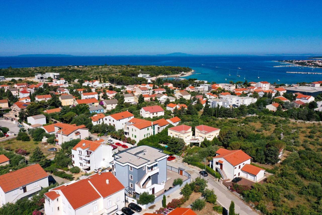 Villa Mariella Novalja Buitenkant foto