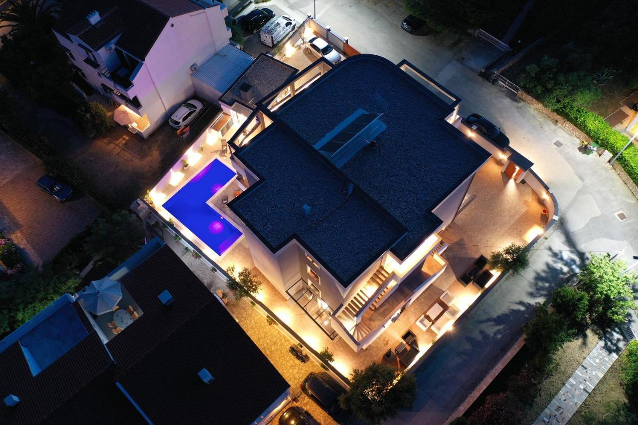 Villa Mariella Novalja Buitenkant foto