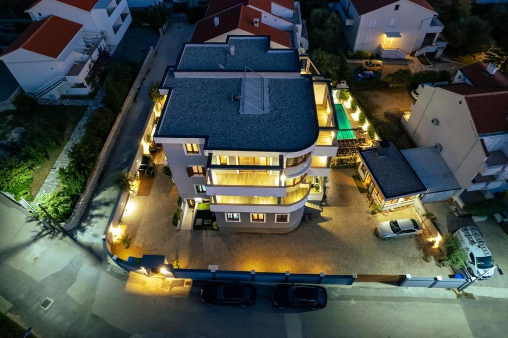 Villa Mariella Novalja Buitenkant foto